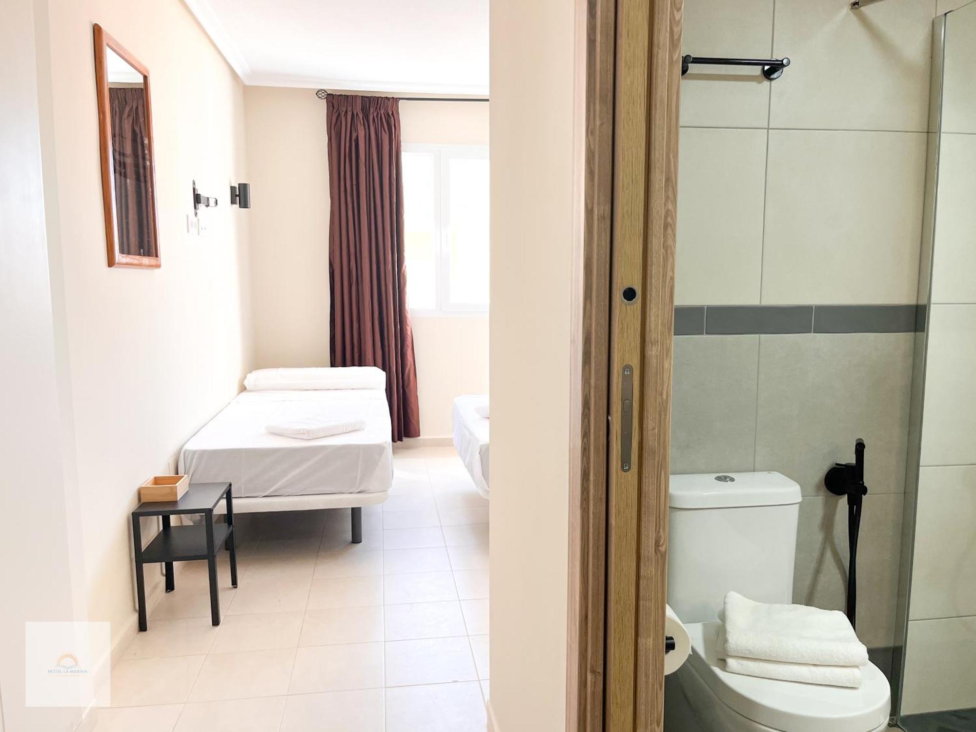 Hotel La Marina Elche La Mariña Екстериор снимка