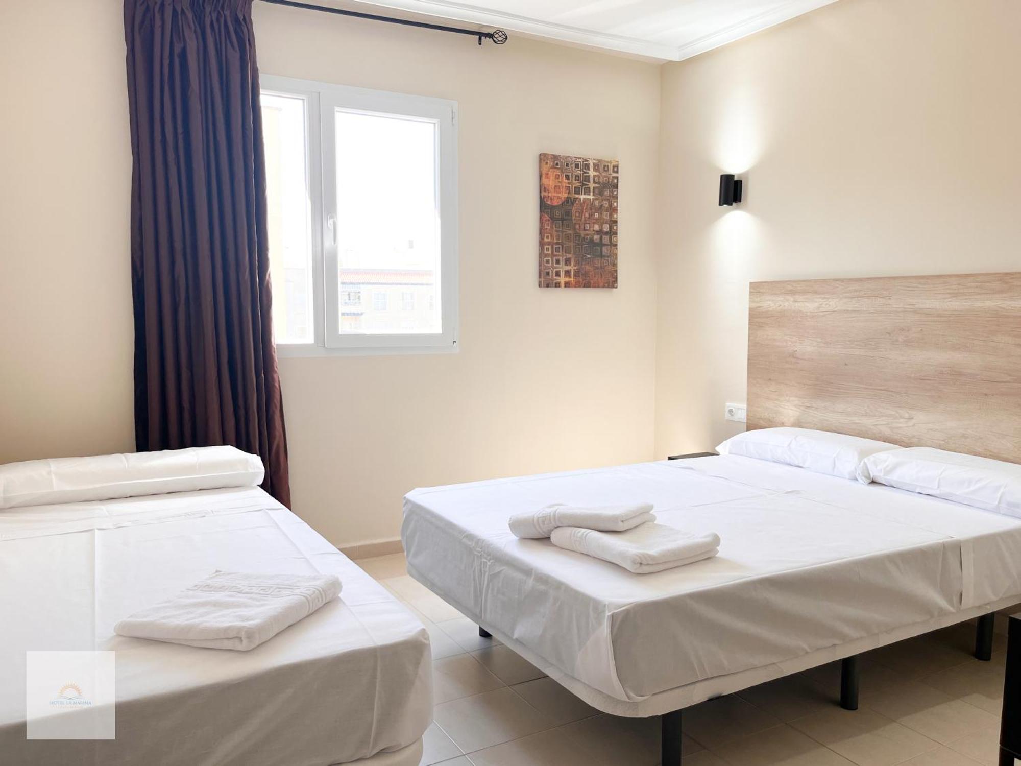 Hotel La Marina Elche La Mariña Екстериор снимка