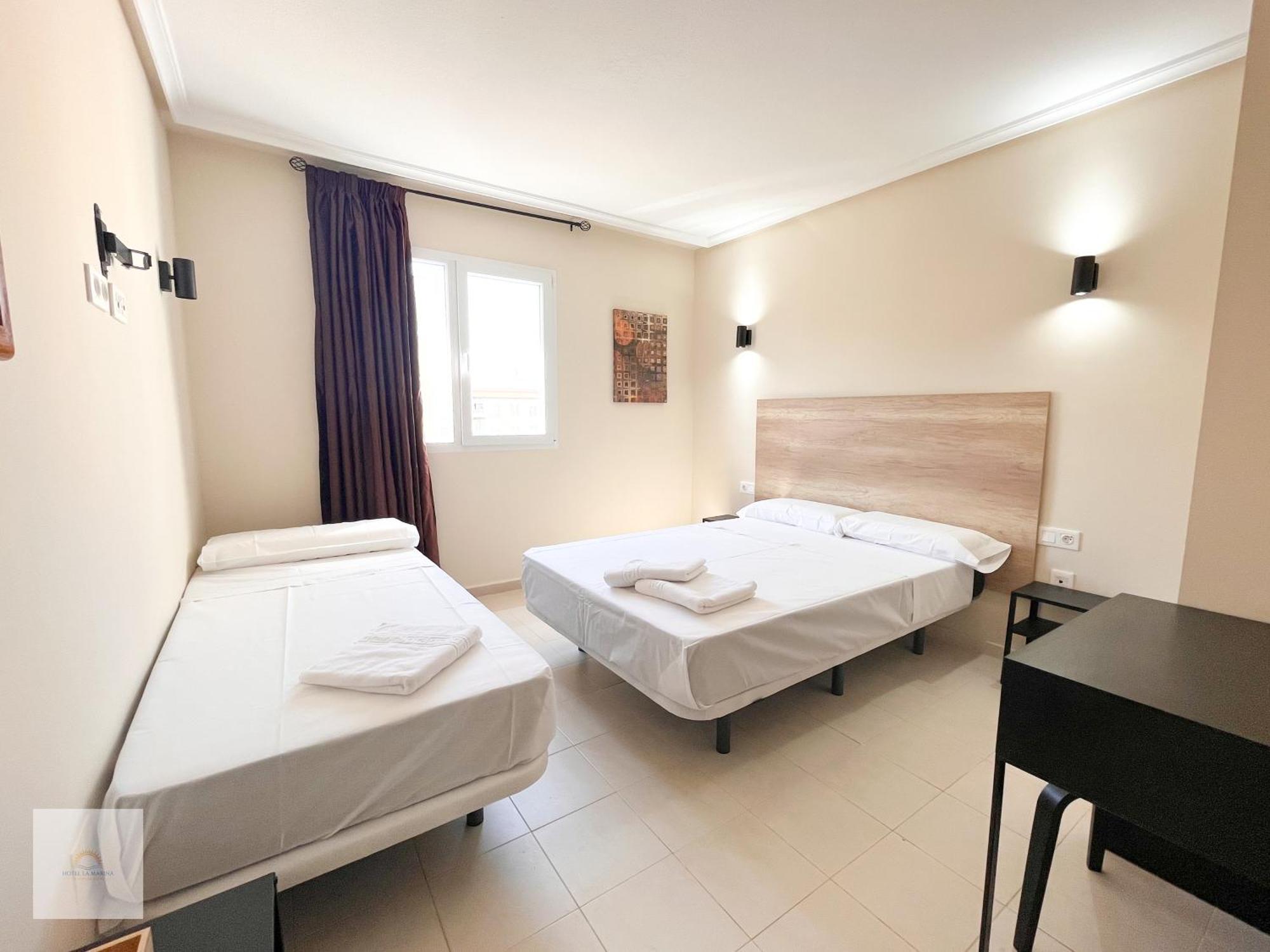 Hotel La Marina Elche La Mariña Екстериор снимка