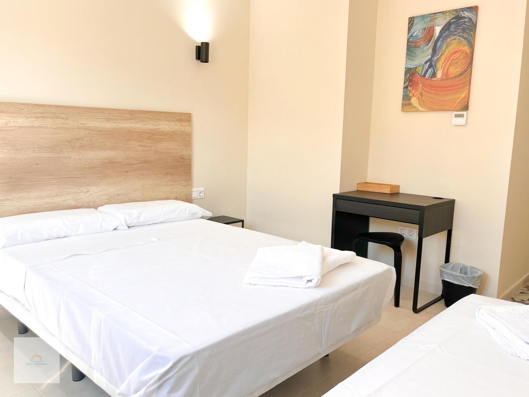 Hotel La Marina Elche La Mariña Екстериор снимка