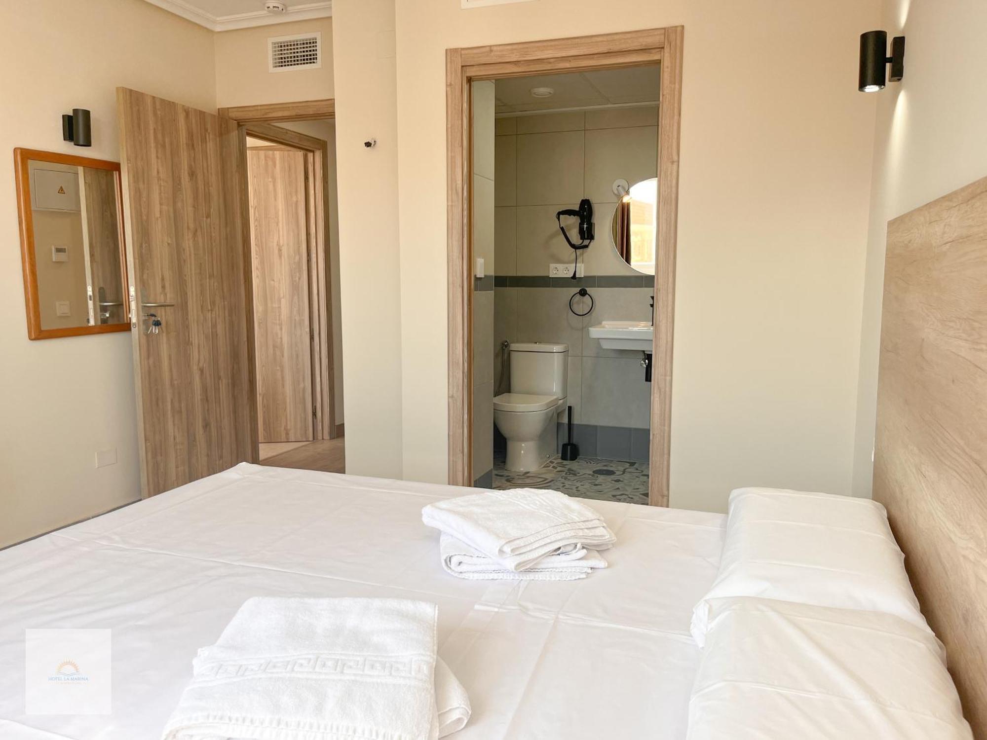 Hotel La Marina Elche La Mariña Екстериор снимка